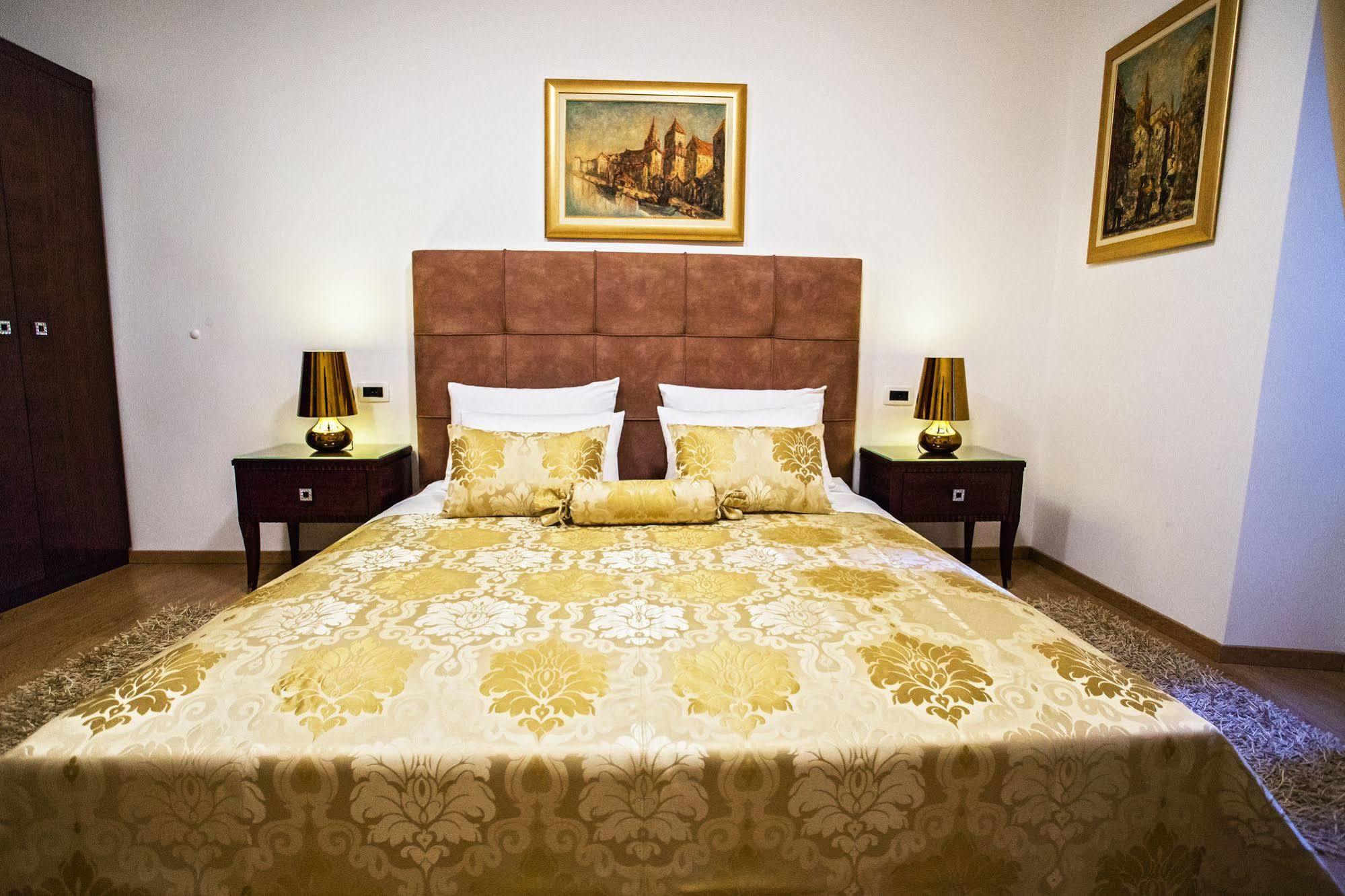 Grisogono Palace Heritage Residence Spalato Esterno foto