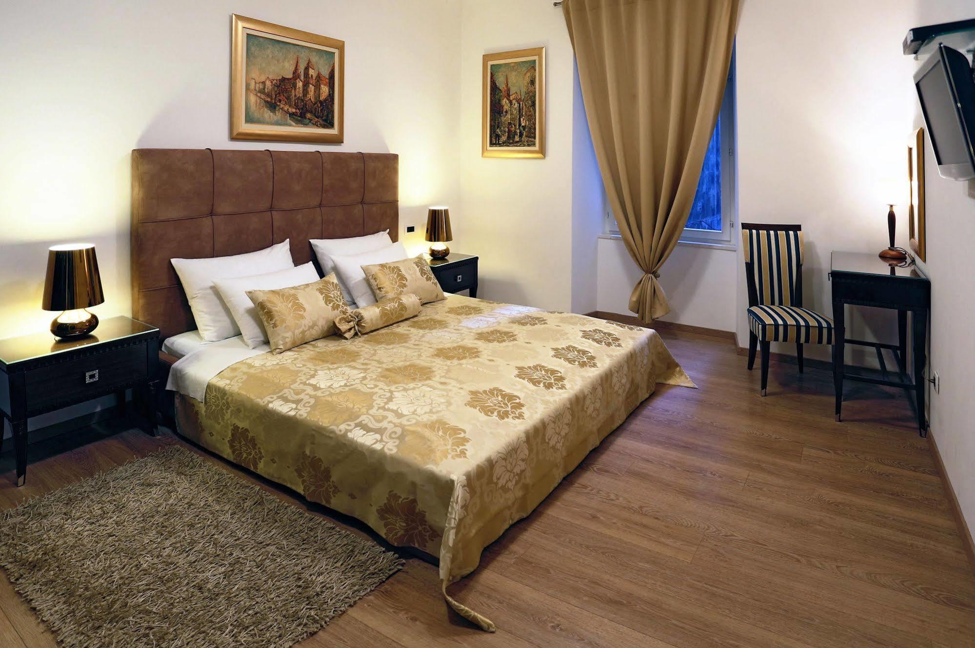 Grisogono Palace Heritage Residence Spalato Esterno foto